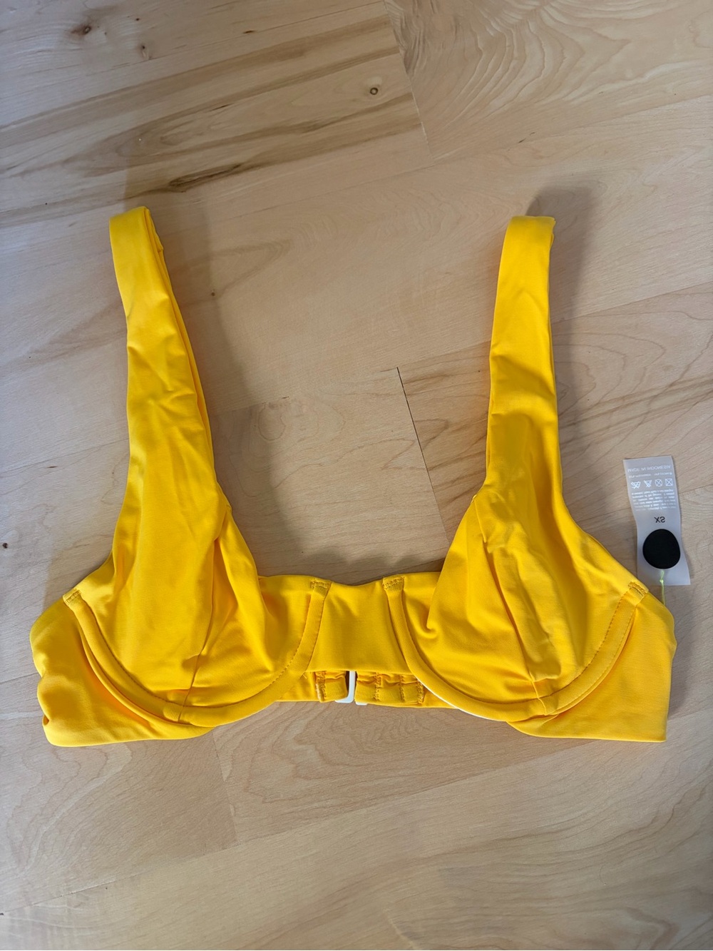 NWT Moana Bikini surf bra fries